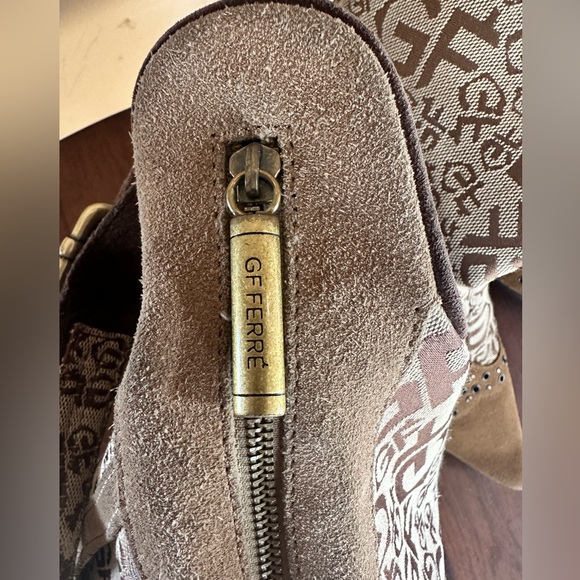 SOLD!! 🏆GIANFRANCO FERRE VINTAGE Excellent Used Condition Boots & Bag BUNDLE! 🔥 - Picture 12 of 16